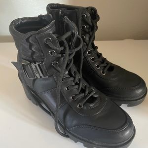 GBG Guess Ravel 2 Booties - Black - Women’s size 7